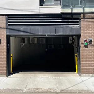 Initial / Cinema +parking / Centre-ville De Apartment Quebec City